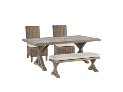 Mesa de comedor de exterior Beachcroft con 2 sillas y 2 bancos